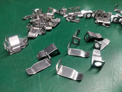 Oven lamp holder terminal