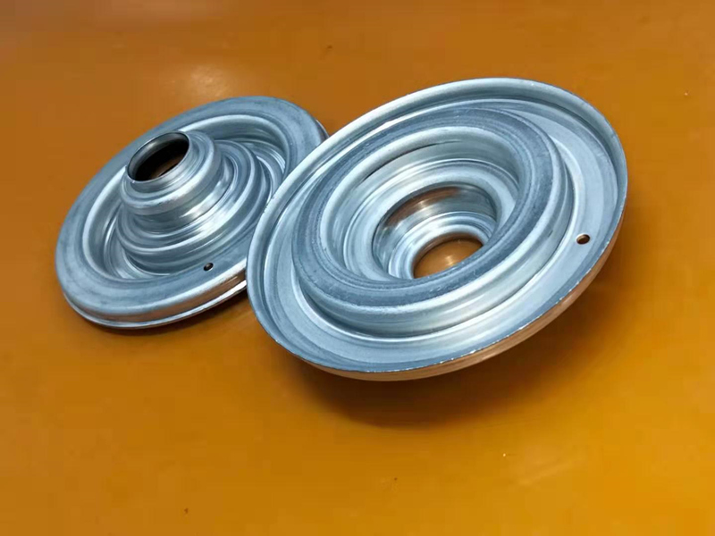 On the new characteristics of the development of China's hardware industry